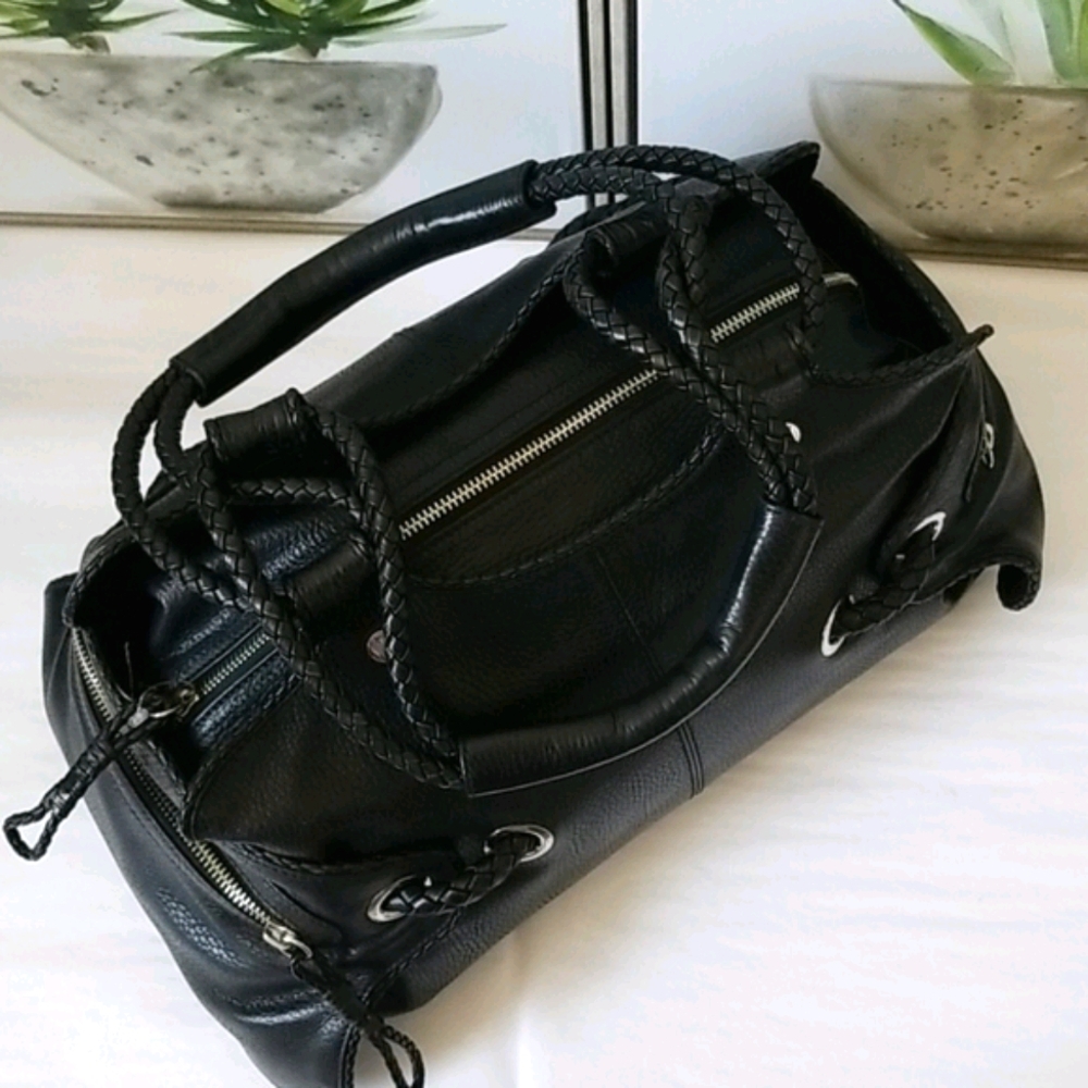 ♣️ Stuart Weitzman Leather Satchel Bag - Picture 2 of 8